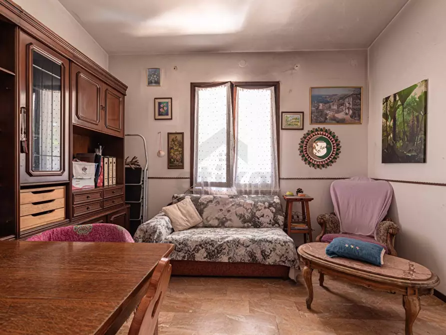Immagine 9 di Casa indipendente in vendita  in via benedetto marcello 7 a Paese