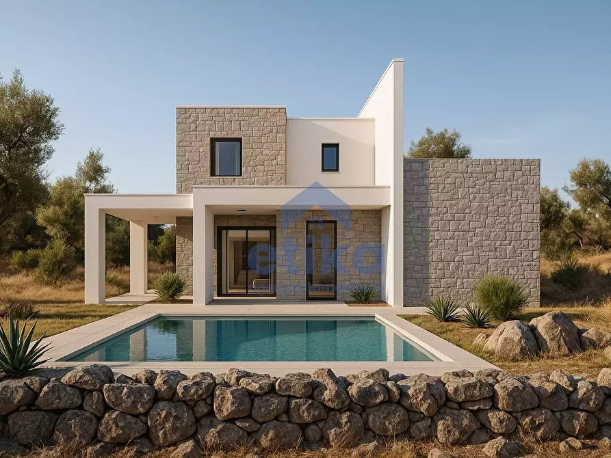 Immagine 1 di Villa in vendita  a Castrignano Del Capo