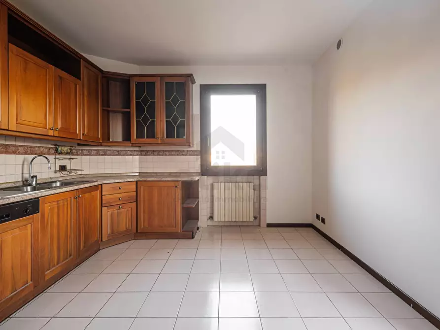 Immagine 6 di Villetta a schiera in vendita  in via padre Massimiliano kolbe 1 a Paese