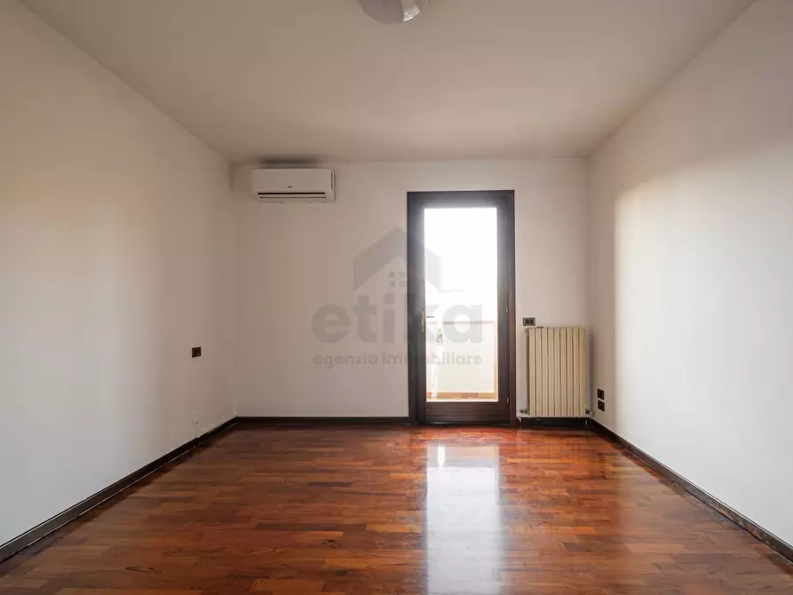 Immagine 11 di Villetta a schiera in vendita  in via padre Massimiliano kolbe 1 a Paese