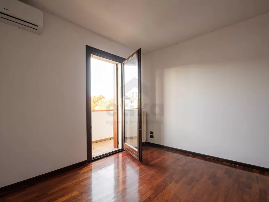 Immagine 12 di Villetta a schiera in vendita  in via padre Massimiliano kolbe 1 a Paese