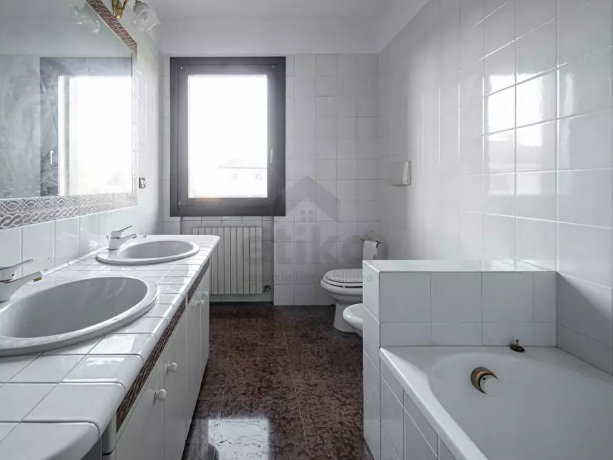 Immagine 13 di Villetta a schiera in vendita  in via padre Massimiliano kolbe 1 a Paese