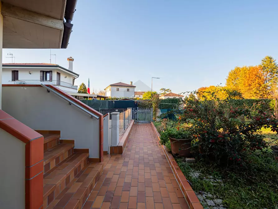 Immagine 27 di Villetta a schiera in vendita  in via padre Massimiliano kolbe 1 a Paese