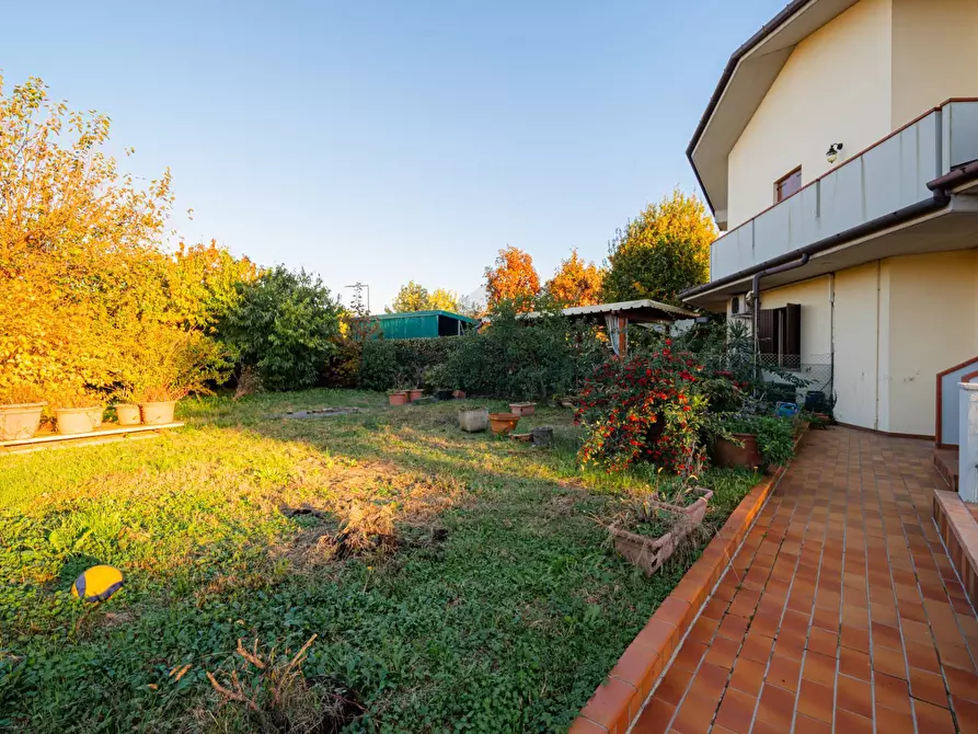 Immagine 2 di Villetta a schiera in vendita  in via padre Massimiliano kolbe 1 a Paese