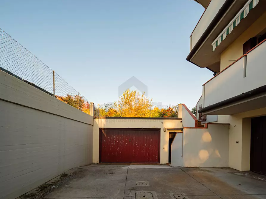 Immagine 32 di Villetta a schiera in vendita  in via padre Massimiliano kolbe 1 a Paese