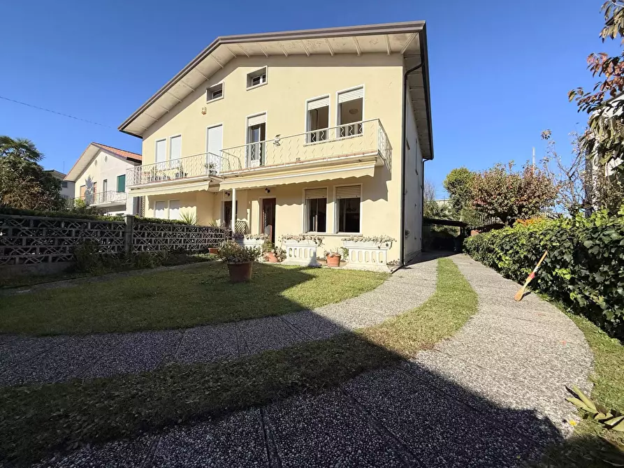 Immagine 15 di Casa semindipendente in vendita  in via jacopo bernardi 10 a Treviso