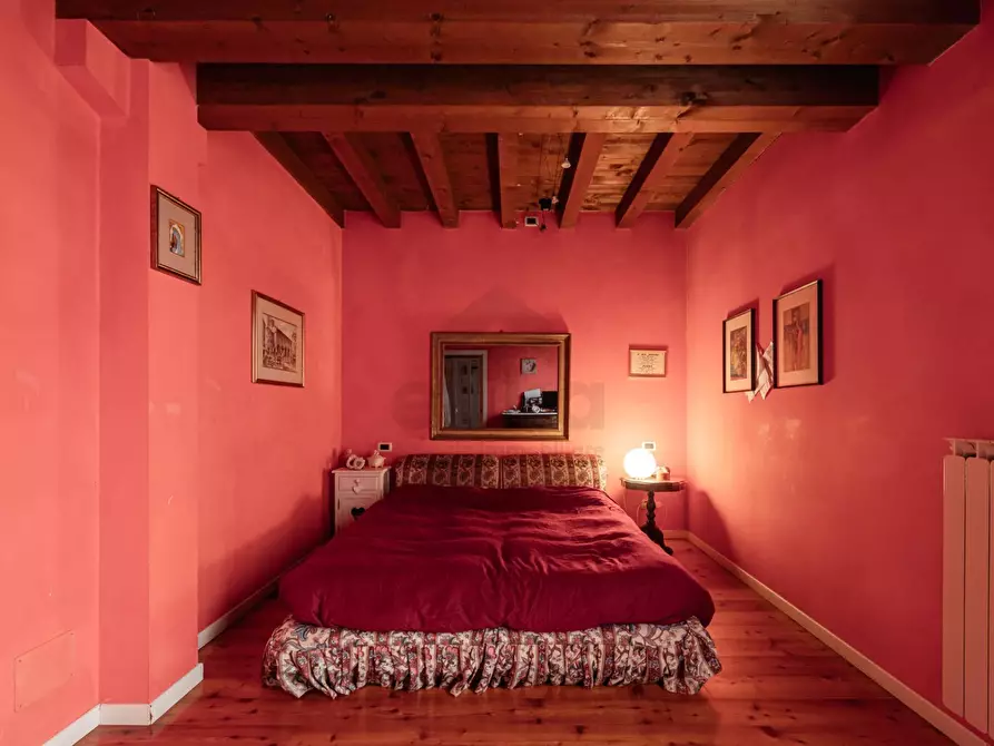 Immagine 17 di Casa semindipendente in vendita  in via Trieste a Refrontolo