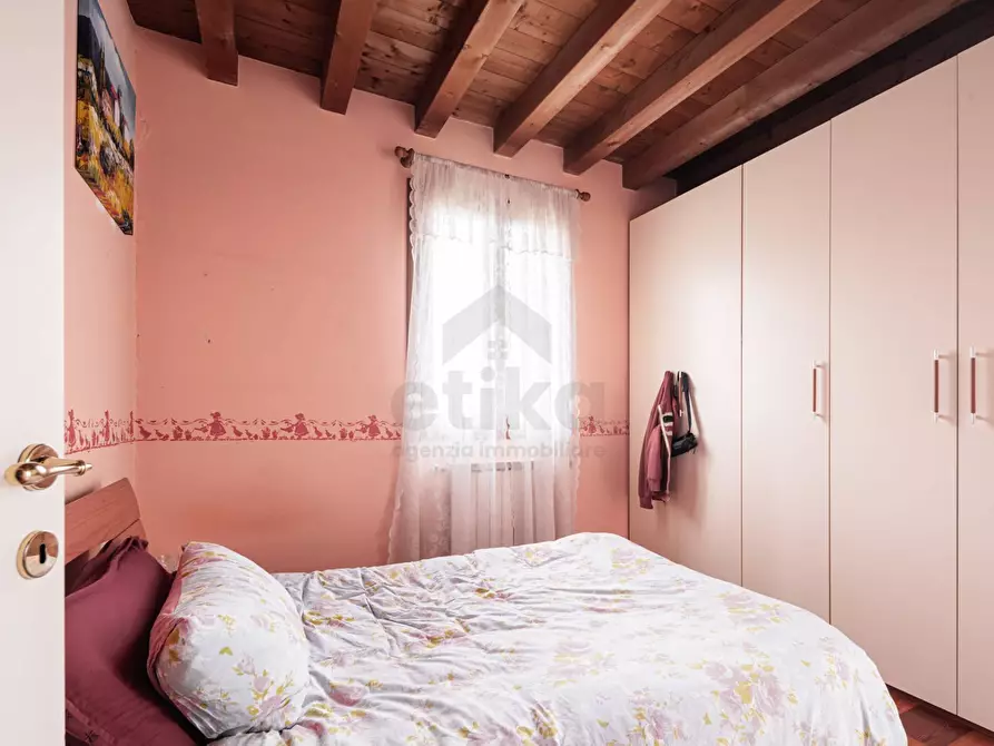 Immagine 20 di Casa semindipendente in vendita  in via Trieste a Refrontolo