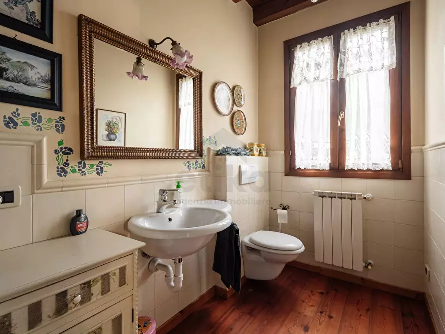 Immagine 9 di Casa semindipendente in vendita  in via Trieste a Refrontolo