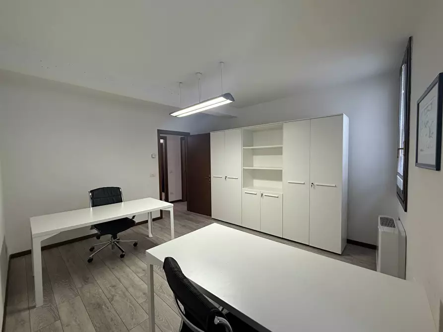 Immagine 1 di Ufficio in affitto  in VIA ROMA a Treviso