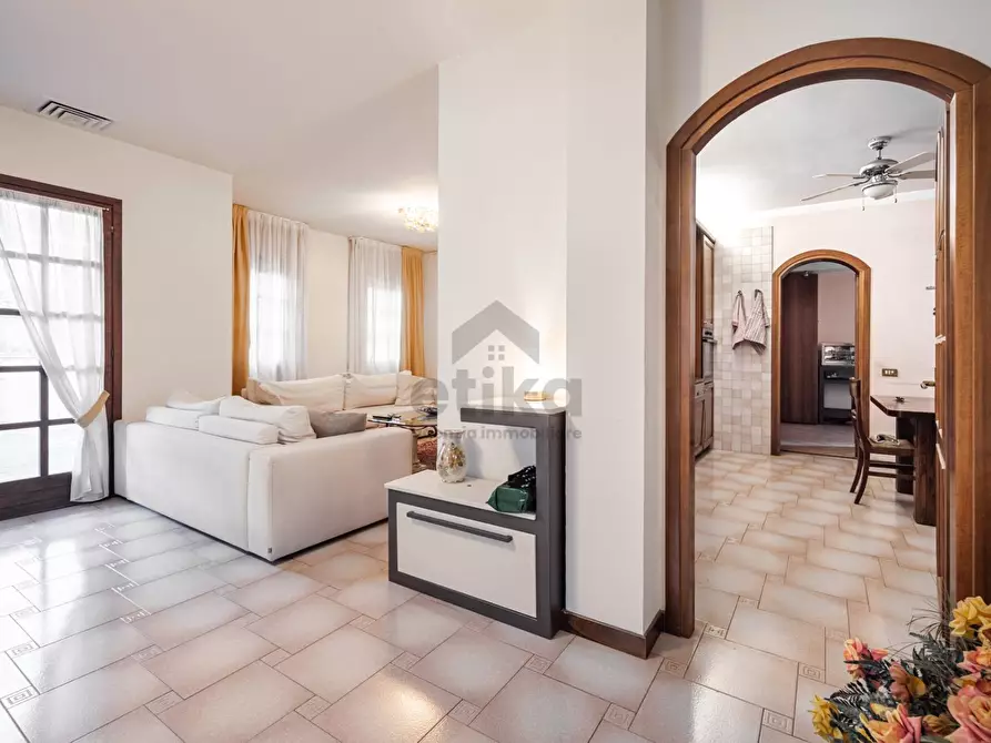 Immagine 8 di Casa semindipendente in vendita  in VIA TRENTO a Quinto Di Treviso