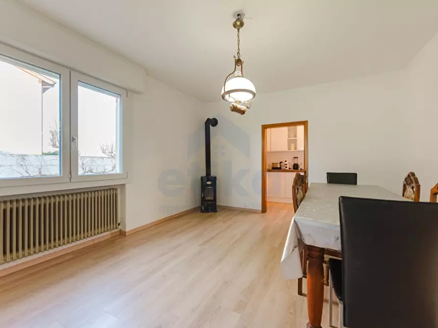 Immagine 13 di Casa semindipendente in vendita  in Via A. Boito 3 a Paese