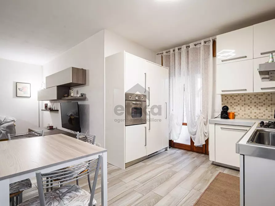 Immagine 6 di Appartamento in vendita  in VIA EINAUDI a Monastier Di Treviso