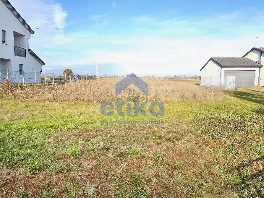 Immagine 3 di Terreno residenziale in vendita  in via fornace a Paese