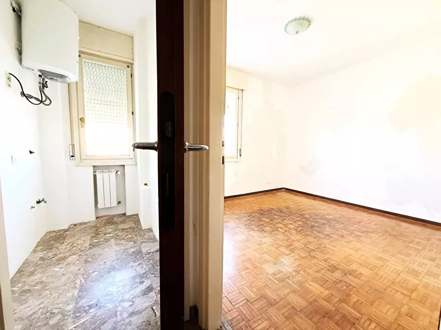 Immagine 9 di Appartamento in vendita  a Treviso