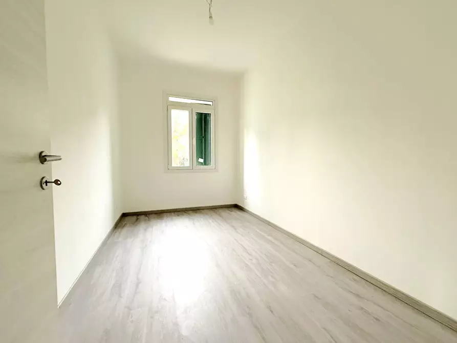 Immagine 11 di Appartamento in vendita  a Treviso