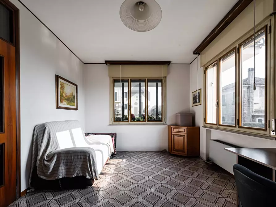 Immagine 21 di Casa indipendente in vendita  in via due Acque a Refrontolo