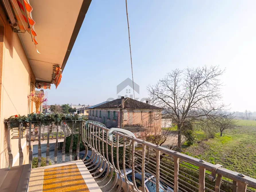 Immagine 10 di Casa indipendente in vendita  in via due Acque a Refrontolo