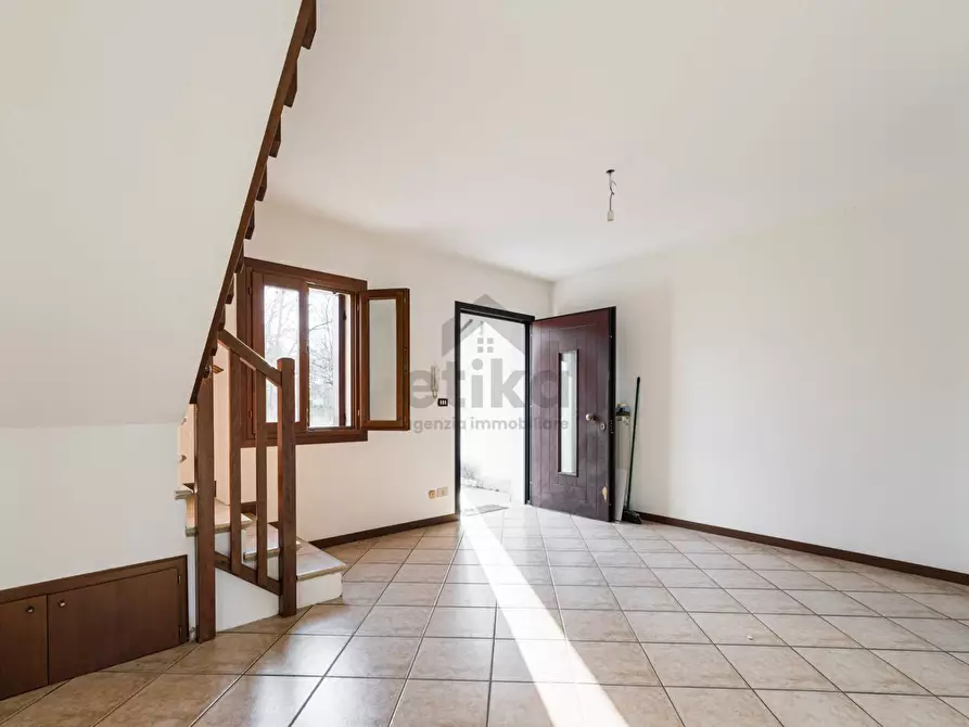 Immagine 8 di Casa semindipendente in vendita  in via salvatore quasimodo 4 a Noventa Di Piave