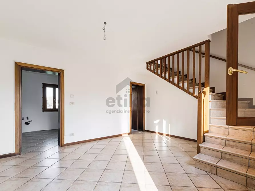 Immagine 9 di Casa semindipendente in vendita  in via salvatore quasimodo 4 a Noventa Di Piave