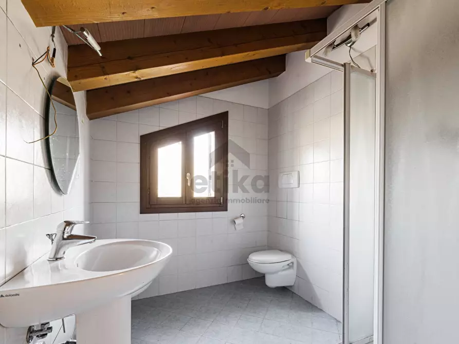 Immagine 13 di Casa semindipendente in vendita  in via salvatore quasimodo 4 a Noventa Di Piave