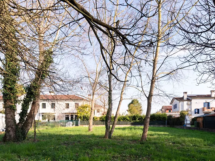 Immagine 20 di Casa semindipendente in vendita  in via salvatore quasimodo 4 a Noventa Di Piave