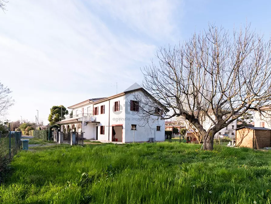 Immagine 3 di Casa semindipendente in vendita  in via salvatore quasimodo 4 a Noventa Di Piave