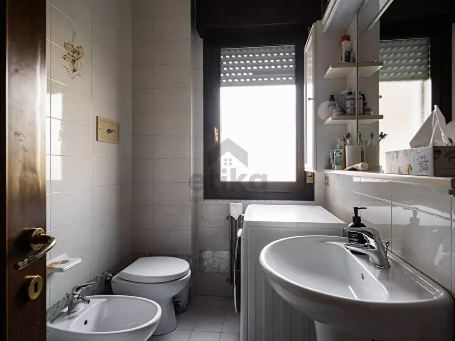 Immagine 10 di Appartamento in vendita  in via genova a Treviso