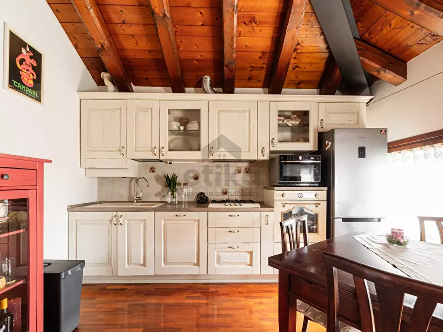 Immagine 2 di Appartamento in vendita  in via dei Picchi a Treviso