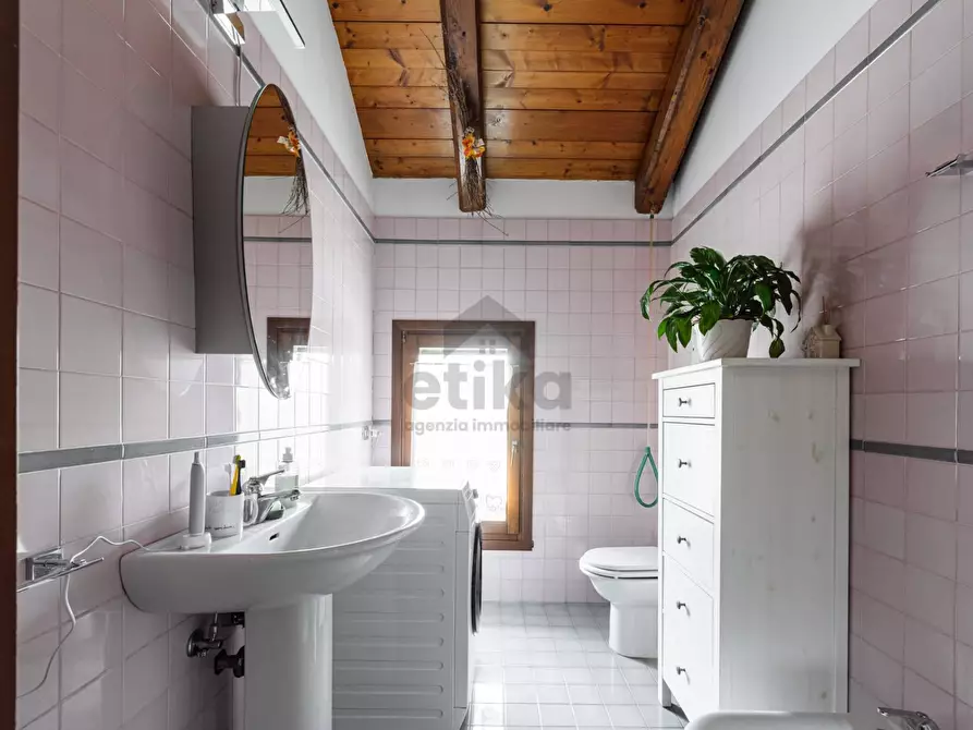 Immagine 13 di Appartamento in vendita  in via dei Picchi a Treviso