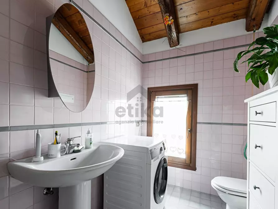 Immagine 14 di Appartamento in vendita  in via dei Picchi a Treviso