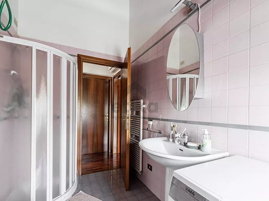 Immagine 15 di Appartamento in vendita  in via dei Picchi a Treviso