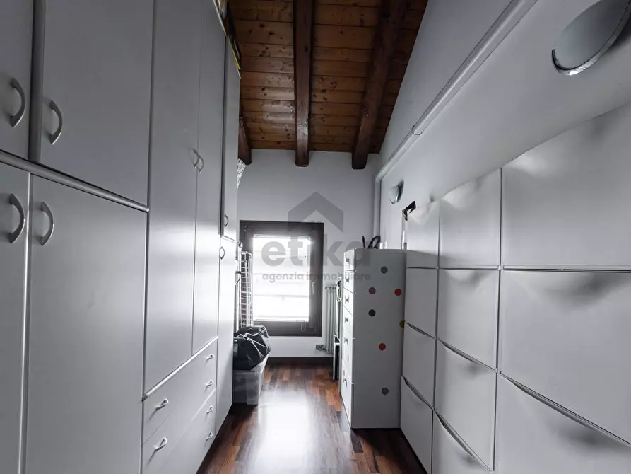 Immagine 16 di Appartamento in vendita  in via dei Picchi a Treviso