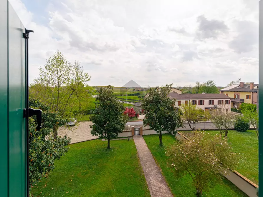 Immagine 19 di Appartamento in vendita  in via dei Picchi a Treviso