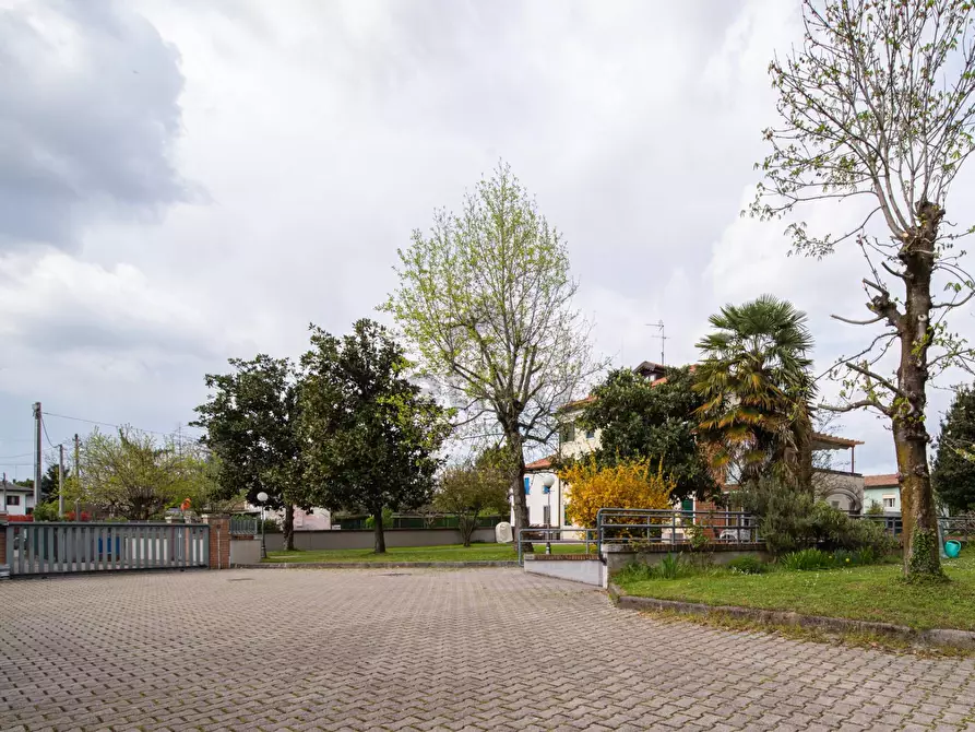 Immagine 27 di Appartamento in vendita  in via dei Picchi a Treviso