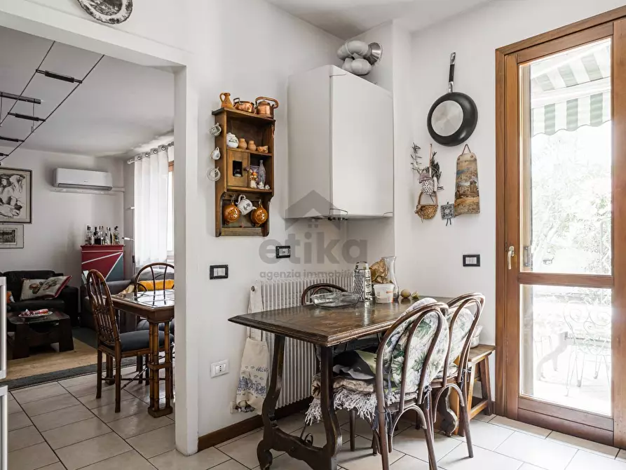 Immagine 10 di Appartamento in vendita  in via Pier Andrea Saccardo a Treviso