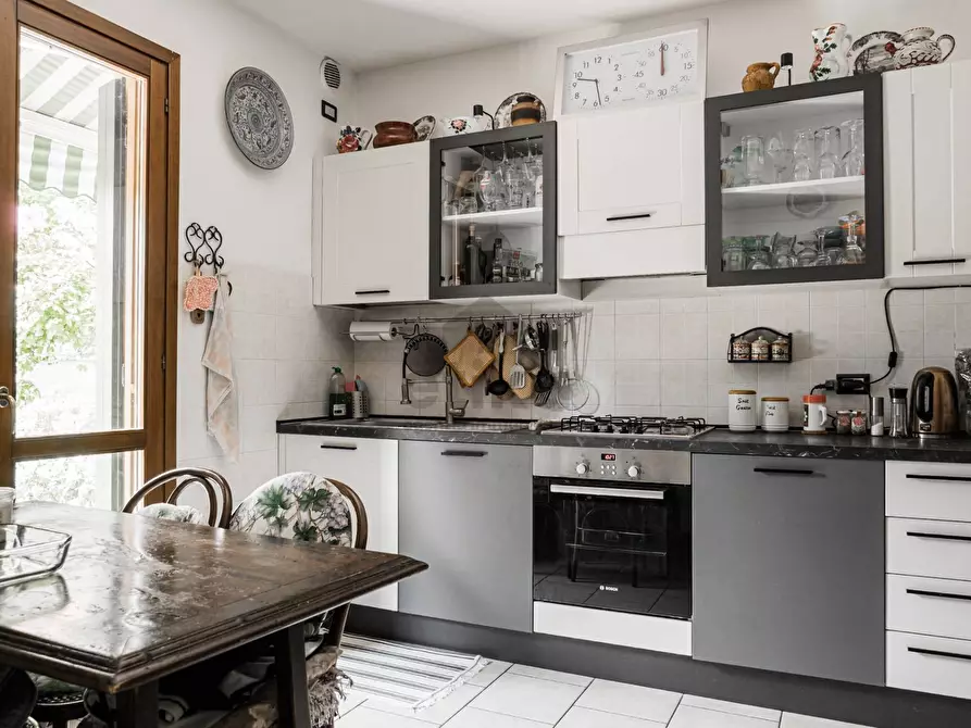 Immagine 11 di Appartamento in vendita  in via Pier Andrea Saccardo a Treviso