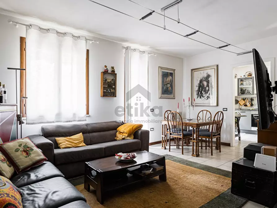 Immagine 1 di Appartamento in vendita  in via Pier Andrea Saccardo a Treviso