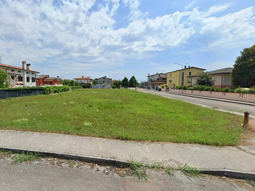 Immagine 1 di Terreno residenziale in vendita  in Via Paolo VI a San Donà Di Piave