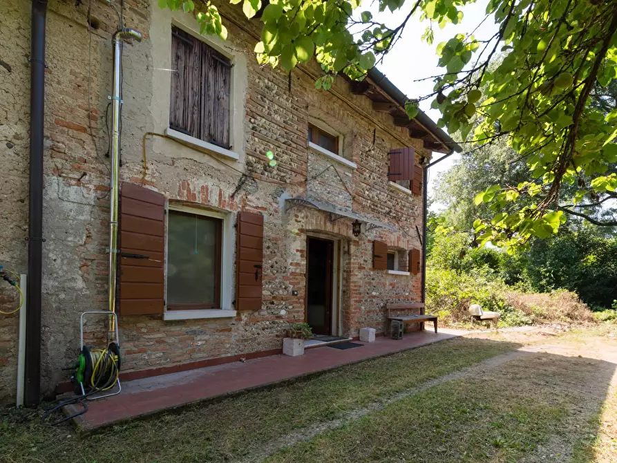 Immagine 2 di Casa indipendente in vendita  a Paese