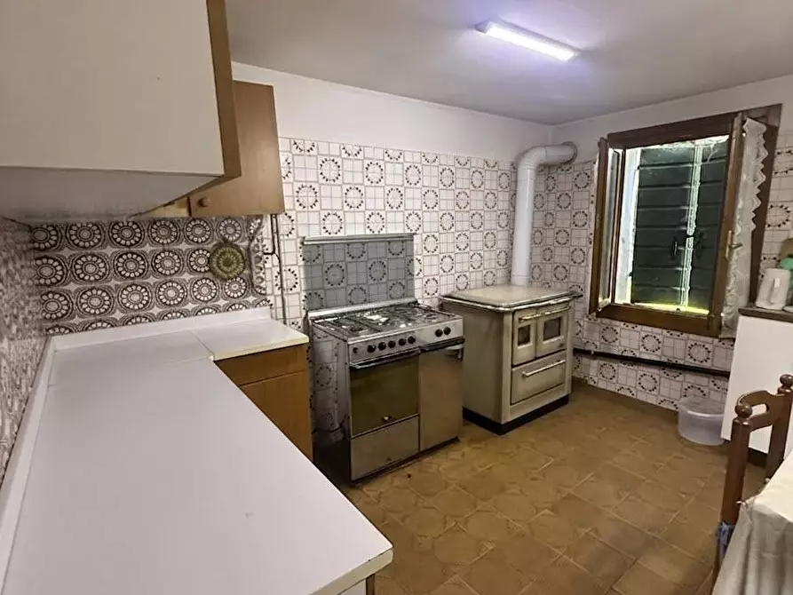 Immagine 6 di Rustico / casale in vendita  in VIA SILE a Vedelago