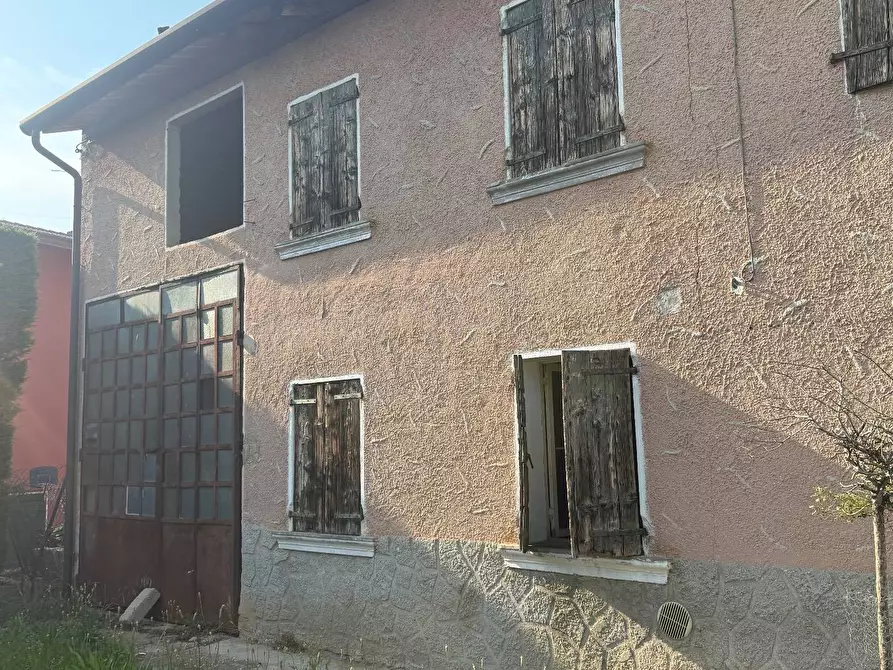 Immagine 3 di Rustico / casale in vendita  in VIA SILE a Vedelago