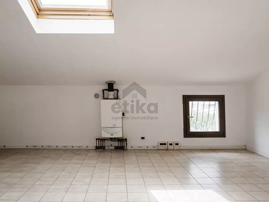 Immagine 3 di Appartamento in vendita  in viale iv novembre 96 a Treviso