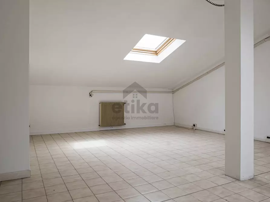 Immagine 7 di Appartamento in vendita  in viale iv novembre 96 a Treviso