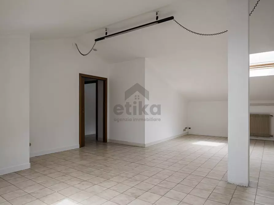 Immagine 8 di Appartamento in vendita  in viale iv novembre 96 a Treviso