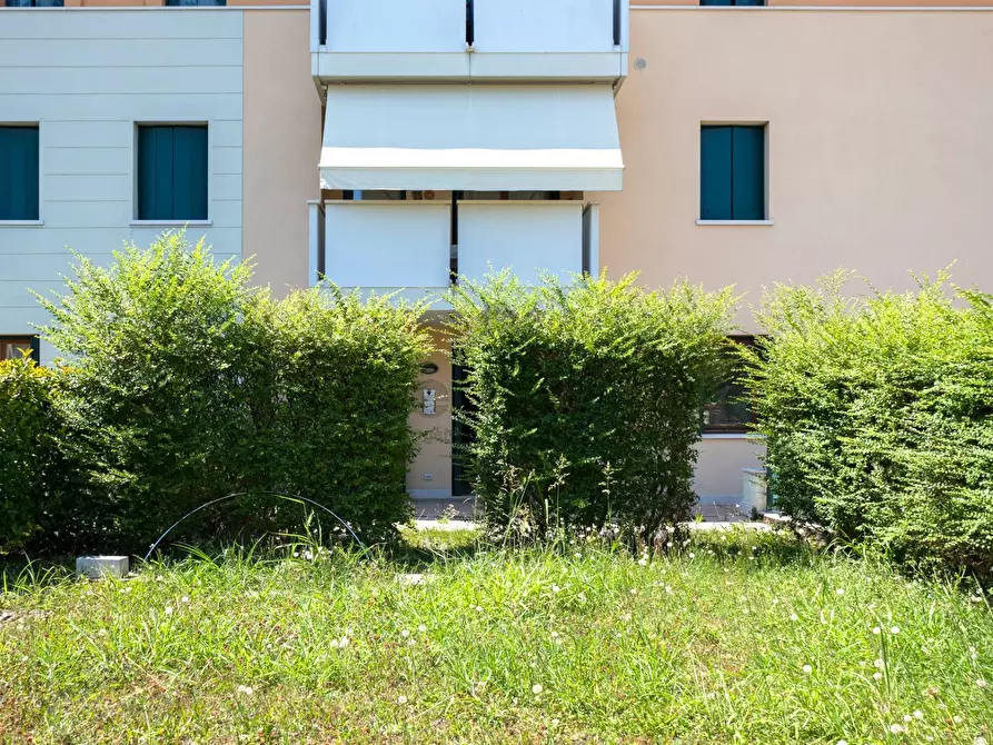 Immagine 17 di Appartamento in vendita  in via venturini 9 a Silea