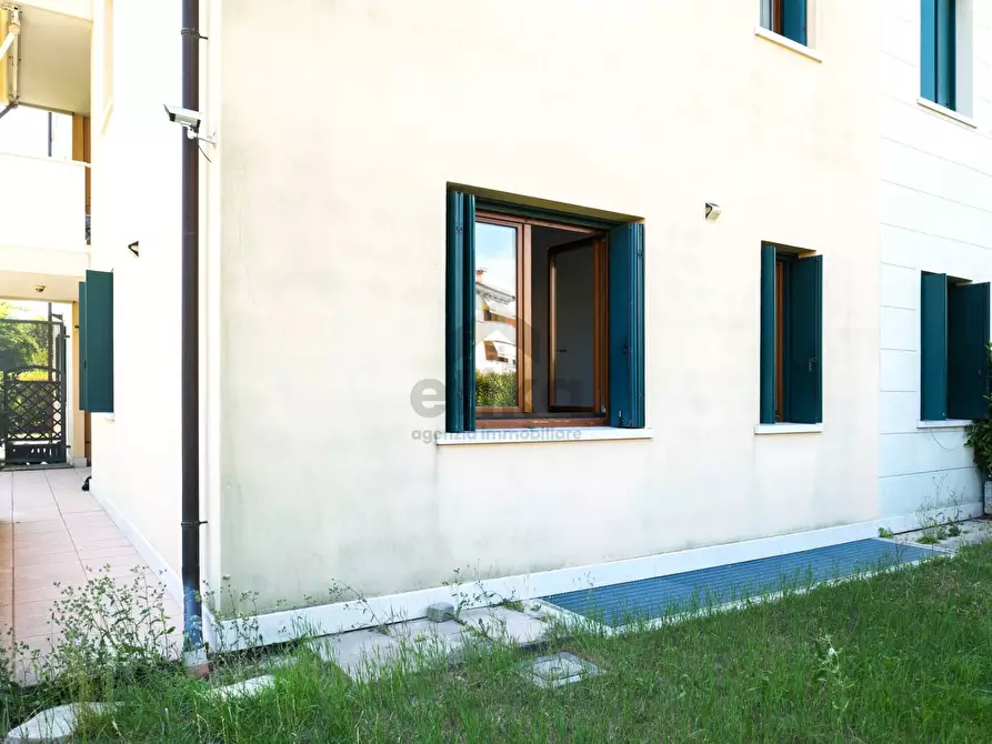 Immagine 19 di Appartamento in vendita  in via venturini 9 a Silea