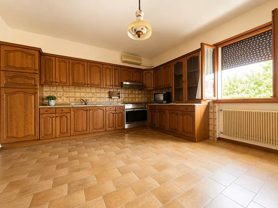 Immagine 11 di Villa in vendita  in Via Brando Brandolini a Pieve Di Soligo
