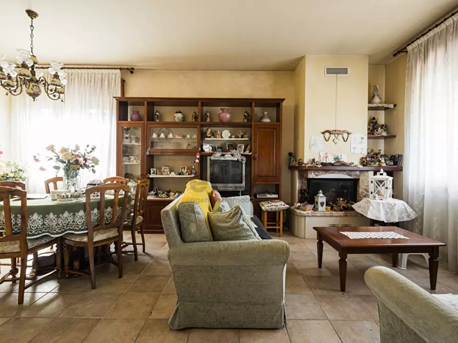 Immagine 2 di Casa indipendente in vendita  a Miane