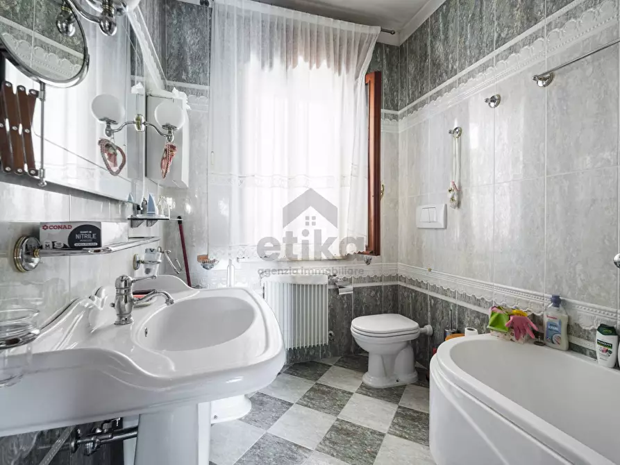 Immagine 10 di Casa indipendente in vendita  a Miane